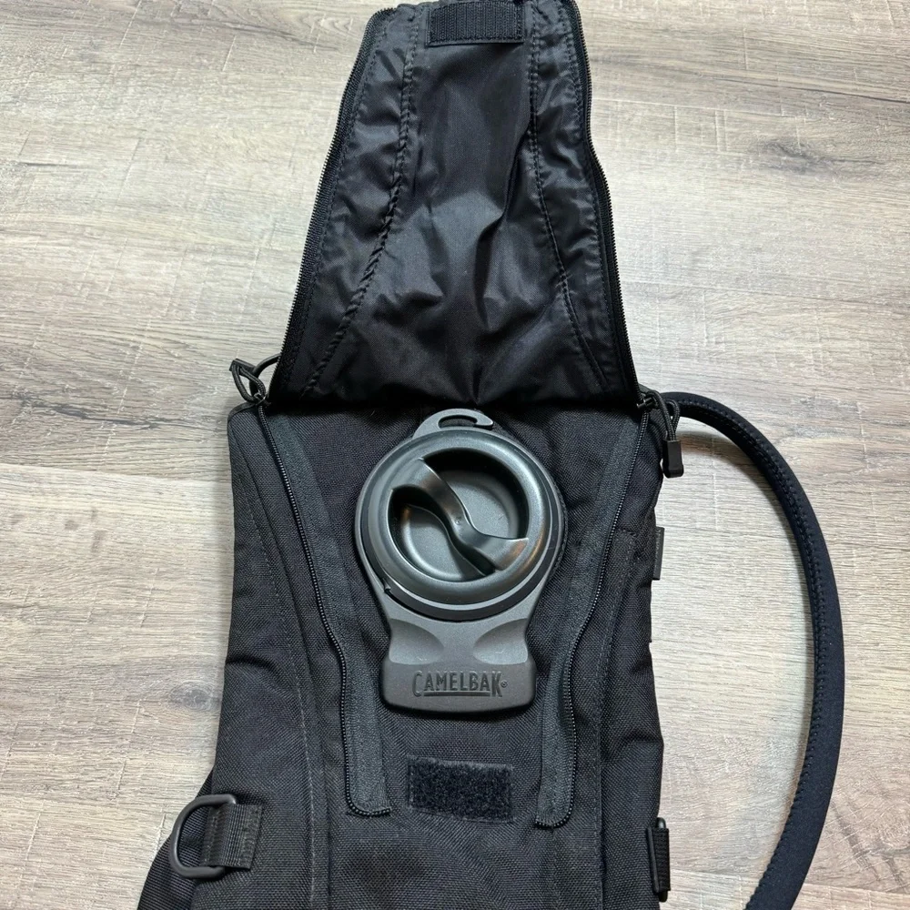 Camelback Cordura Black Backpack 3L Hydration Pack Outdoors Hiking